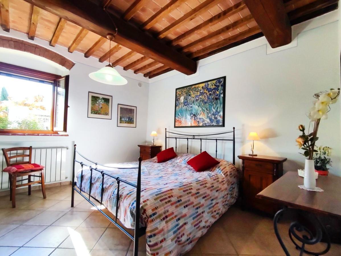 I Girasoli San Gimignano Apartments Экстерьер фото